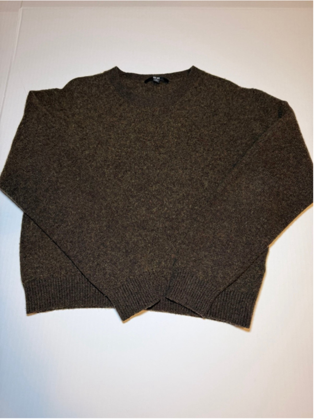 Uniglo wool brown crewneck sweater sz xs